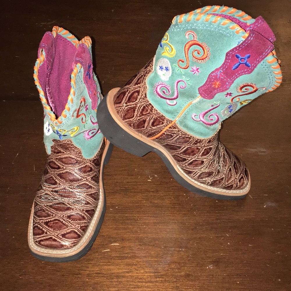 Ariat kids boots size 10 1/2